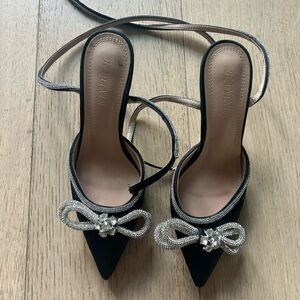 Hayixia Elegant Black Heels with Rhinestone Bow | 37